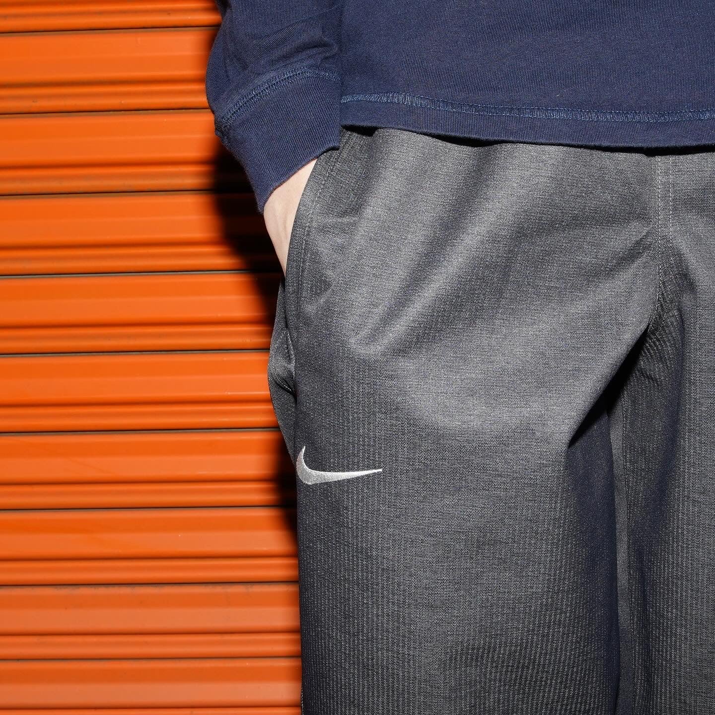 GAP TEEN L/S Tee / Nike Nylon Pants