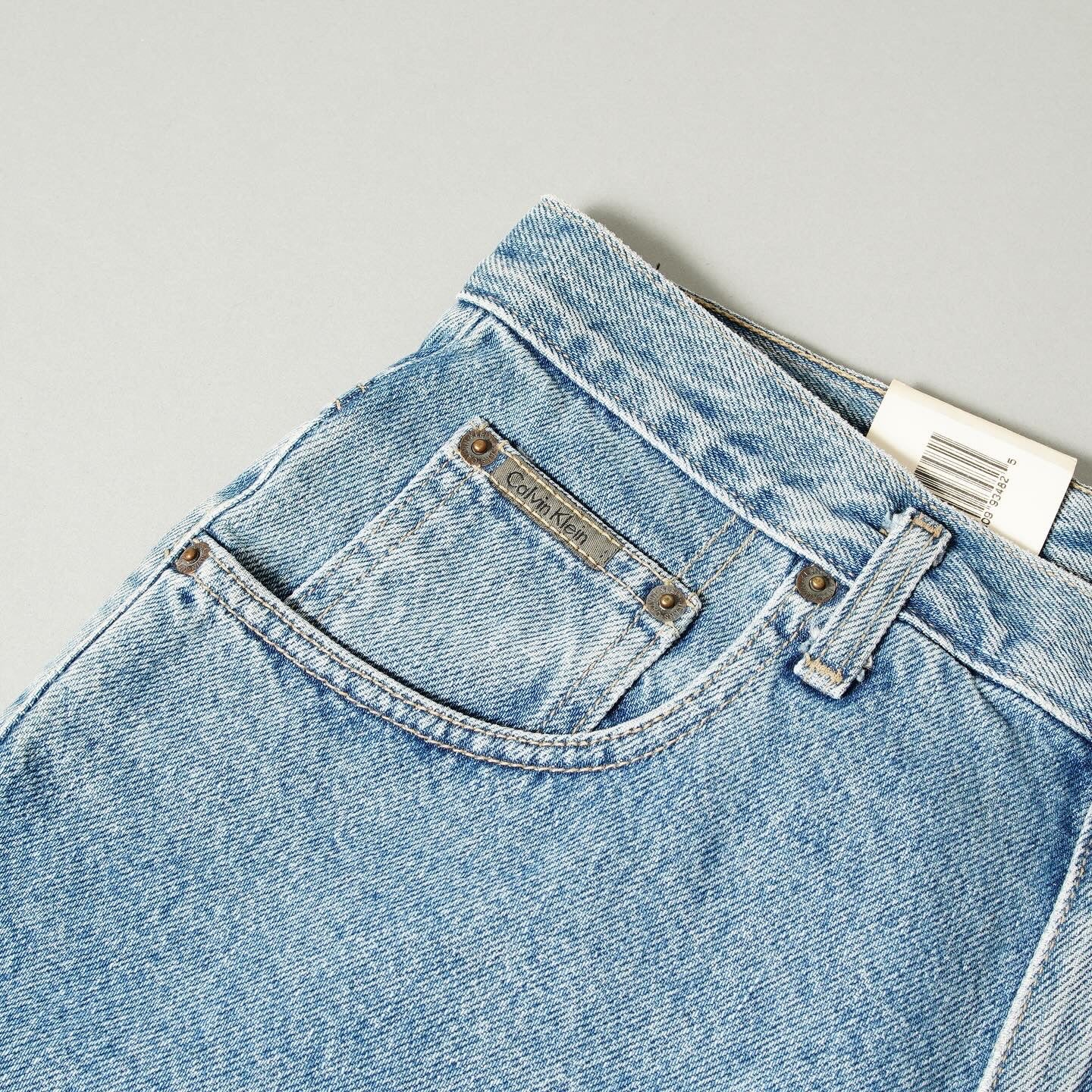 Calvin Klein easy fit Denim Shorts