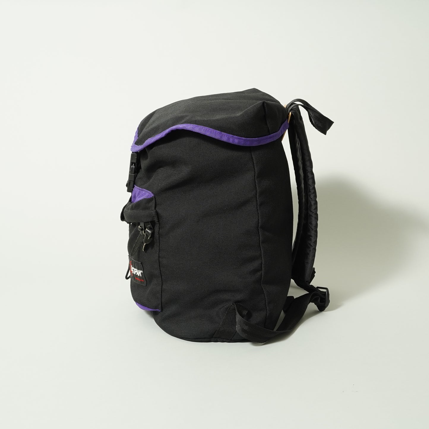 90’s EASTPAK Bucket Style BackPack
