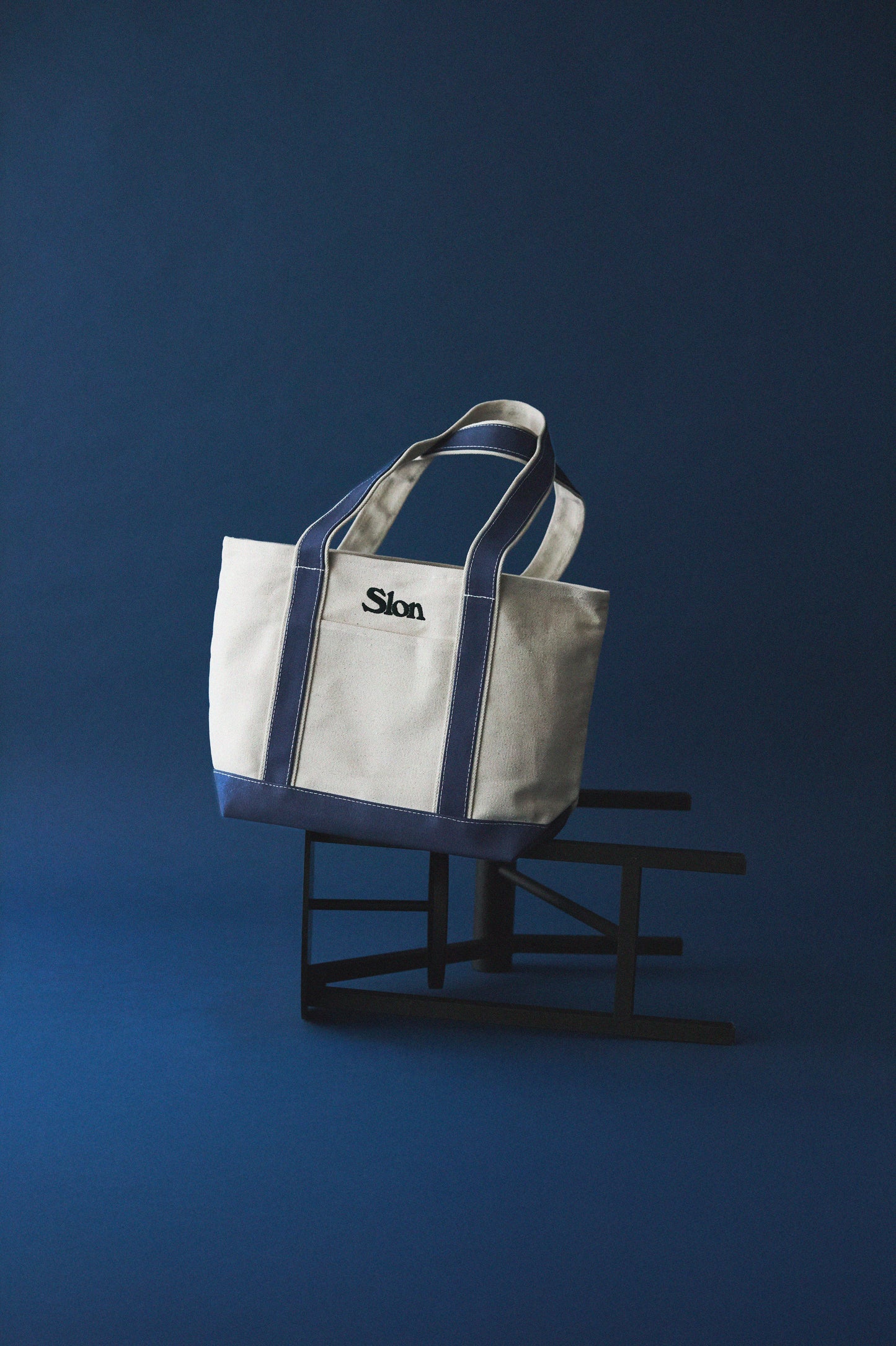 Slon Anytime Tote - Natural/Navy