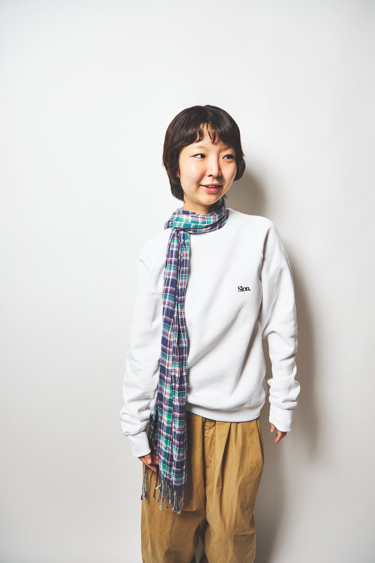 Slon FRUIT Raglan Sweat - White