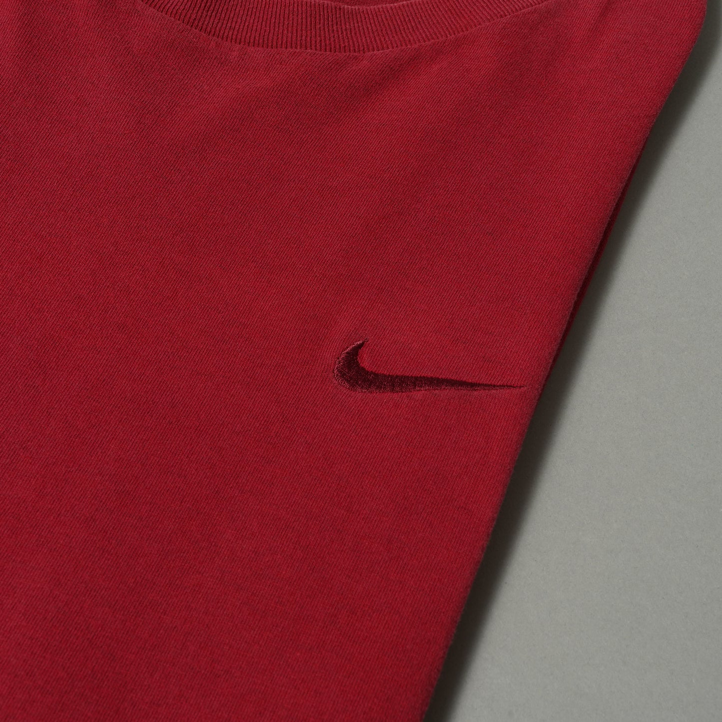 Nike Small Swoosh Tees