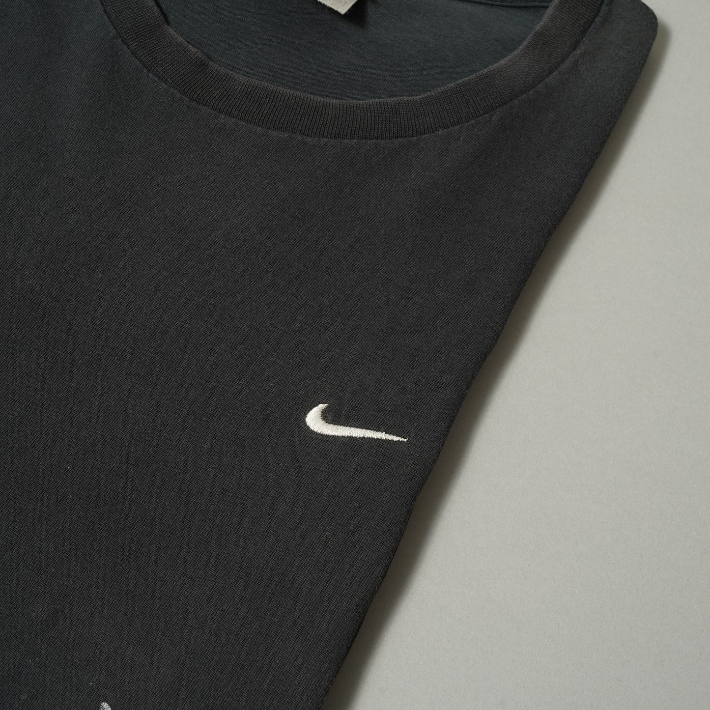 Nike Small Swoosh Tees