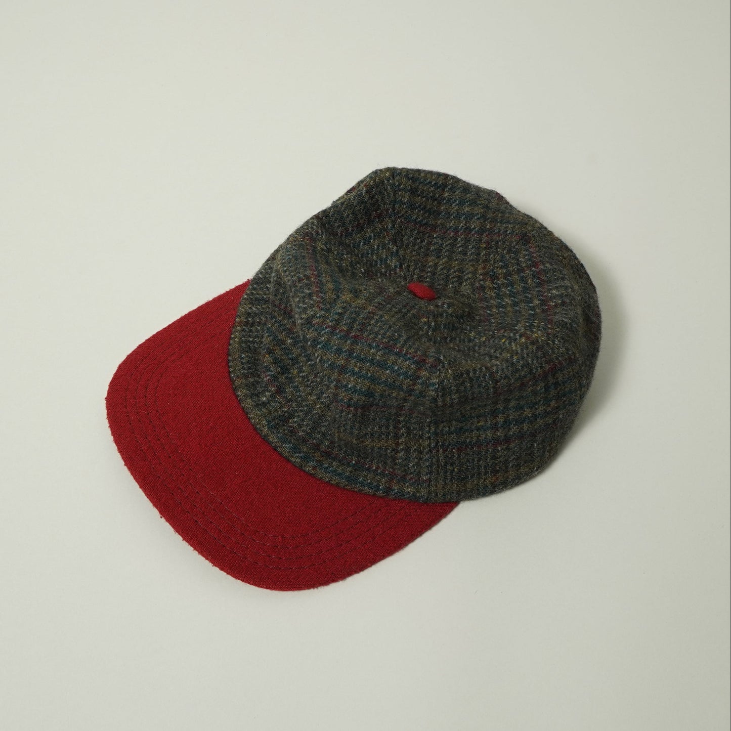 Classic Tweed Cap