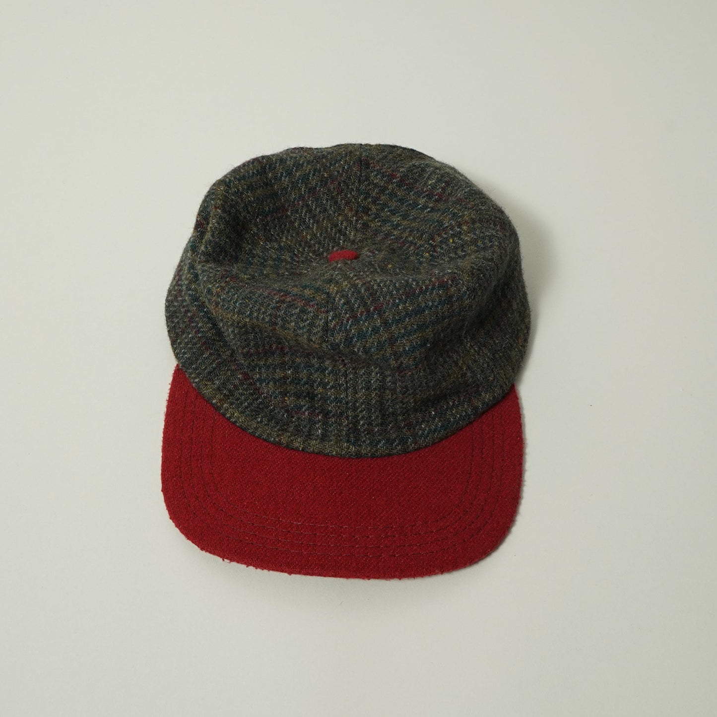 Classic Tweed Cap