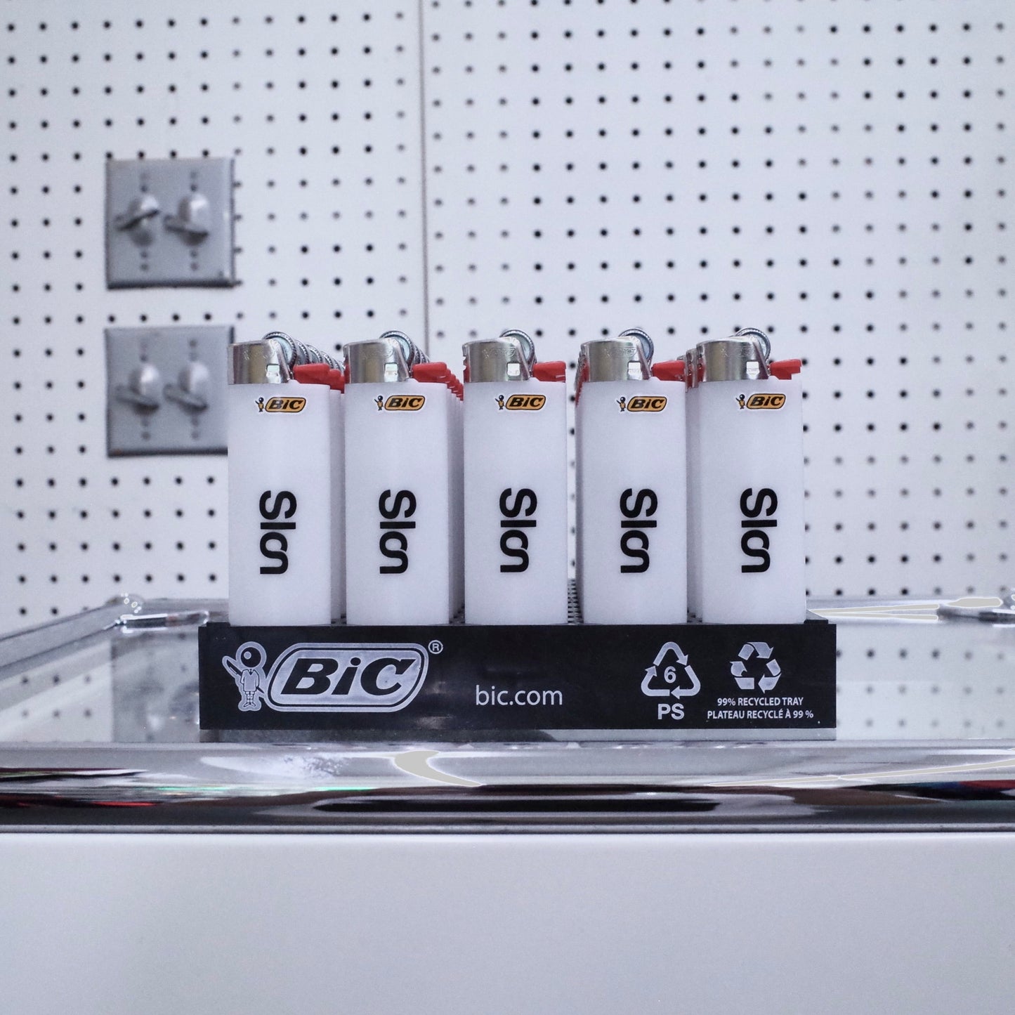 Slon Bic Lighter