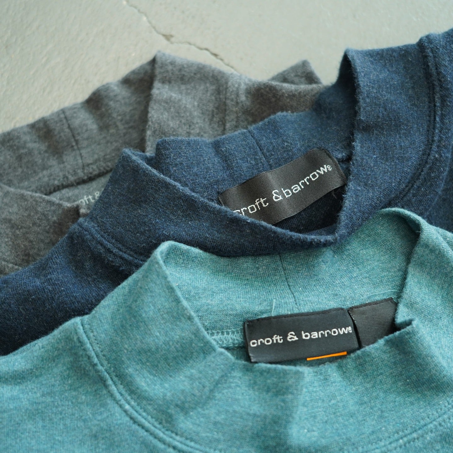 Mock Neck L/S Tee