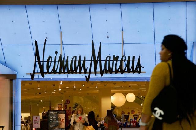 Neiman Marcus Vintage L/S Tee