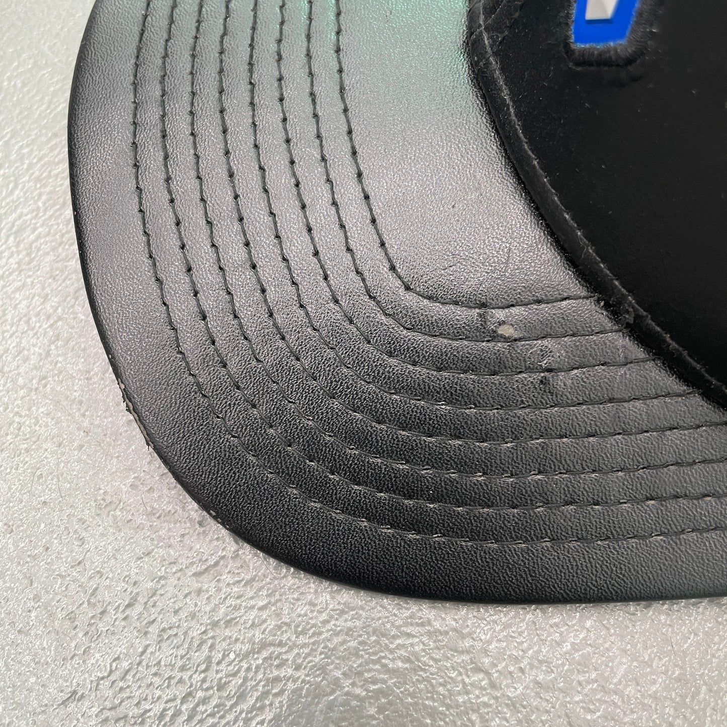 New York Yankees New Era 9FIFTY SnapBack Cap "Fake Leather x Mesh"