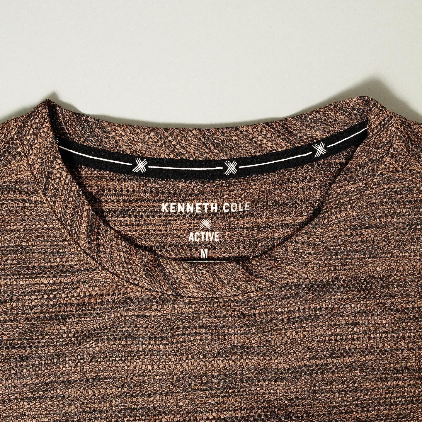 KENNETH COLE ACTIVE Poly Knit Tee