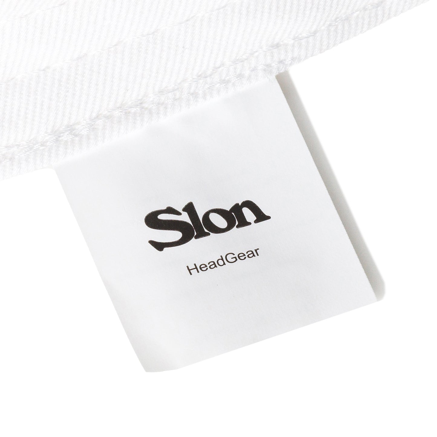 Slon Classic Logo Dot Tone Hat - White