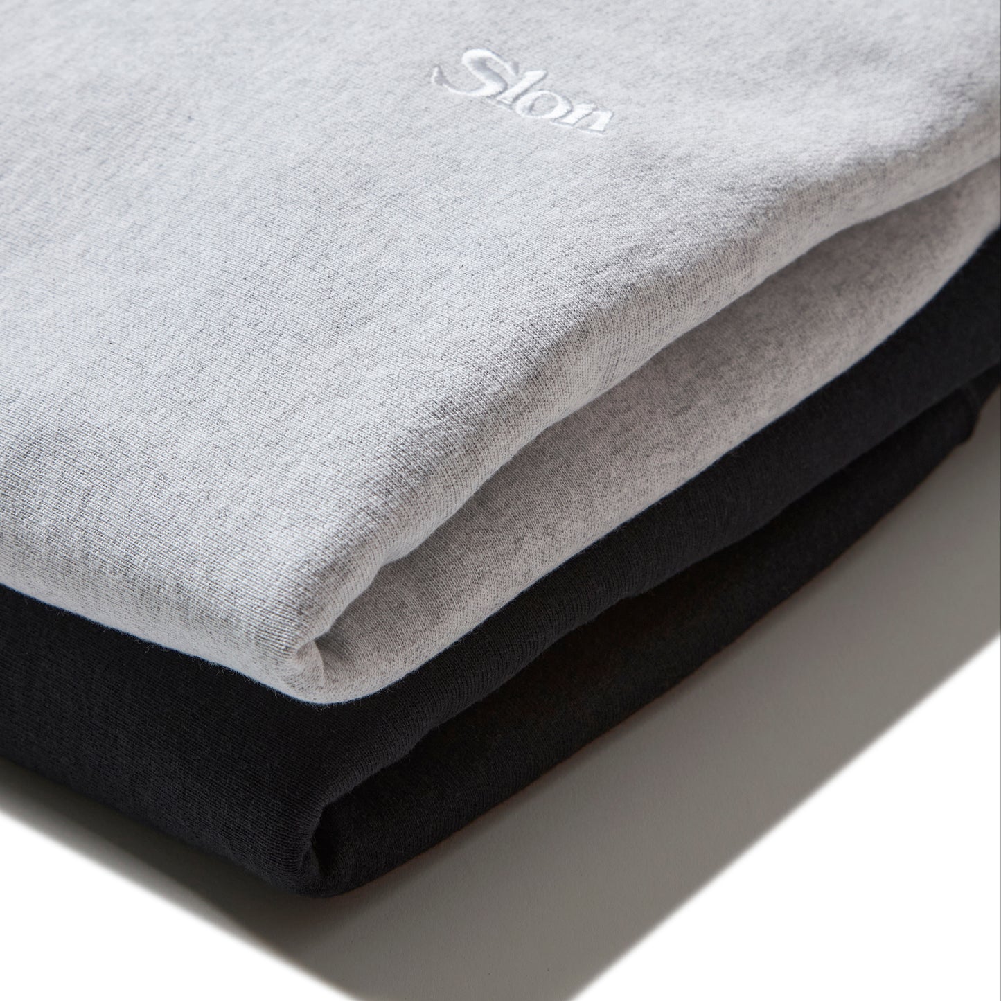 Slon Classic Small Logo Heavyweight Sweatshirt - Black