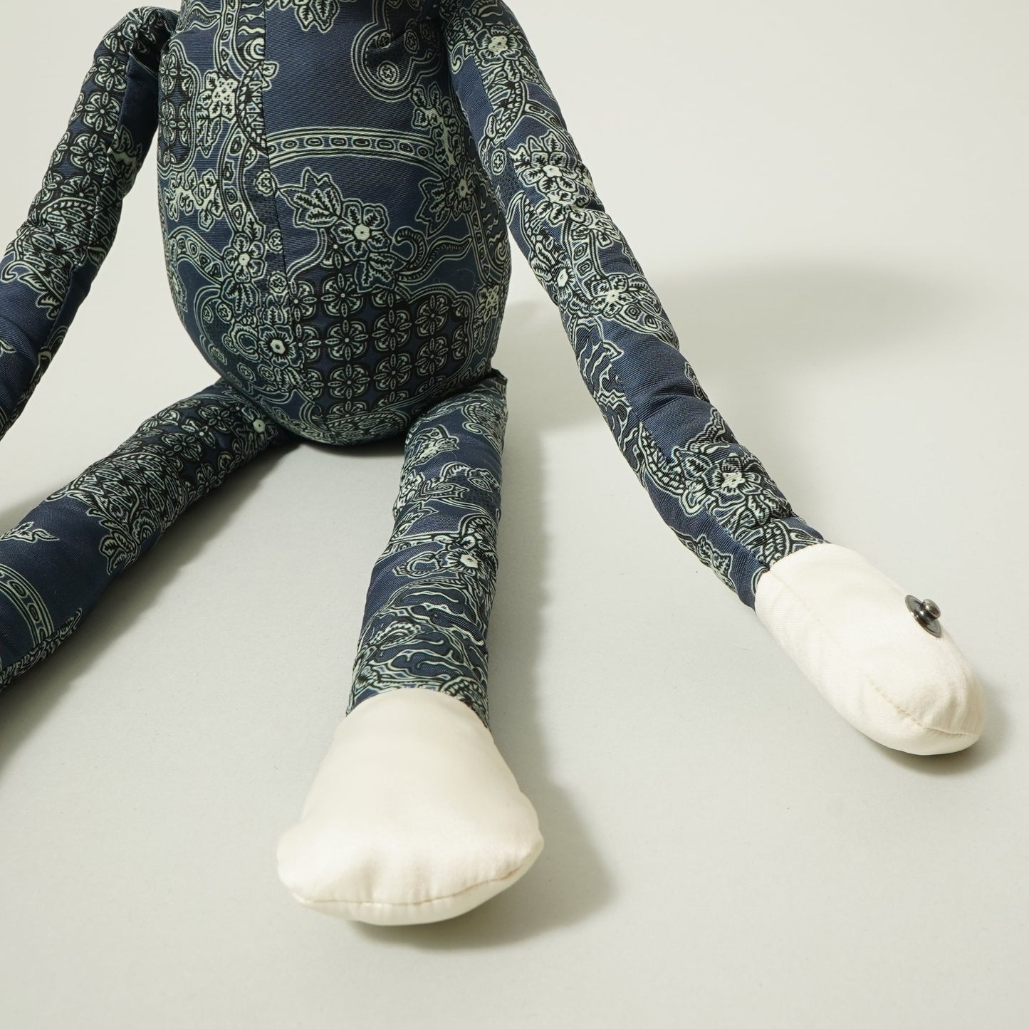 rajabrooke BATIK MONKEY - Slon Edition