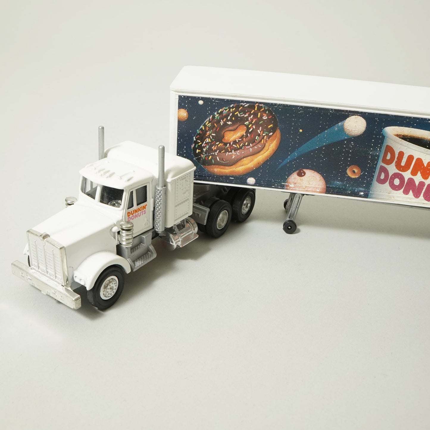 DUNKIN' DONUTS Mini Truck