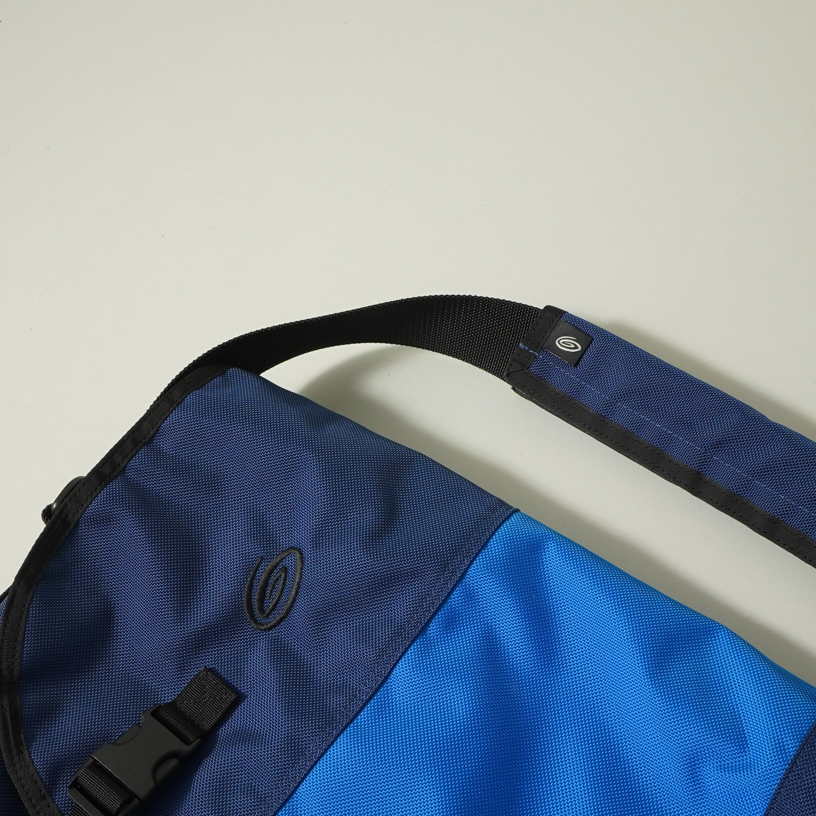 Timbuk2 Messenger Bag - Navy – SLON STORE