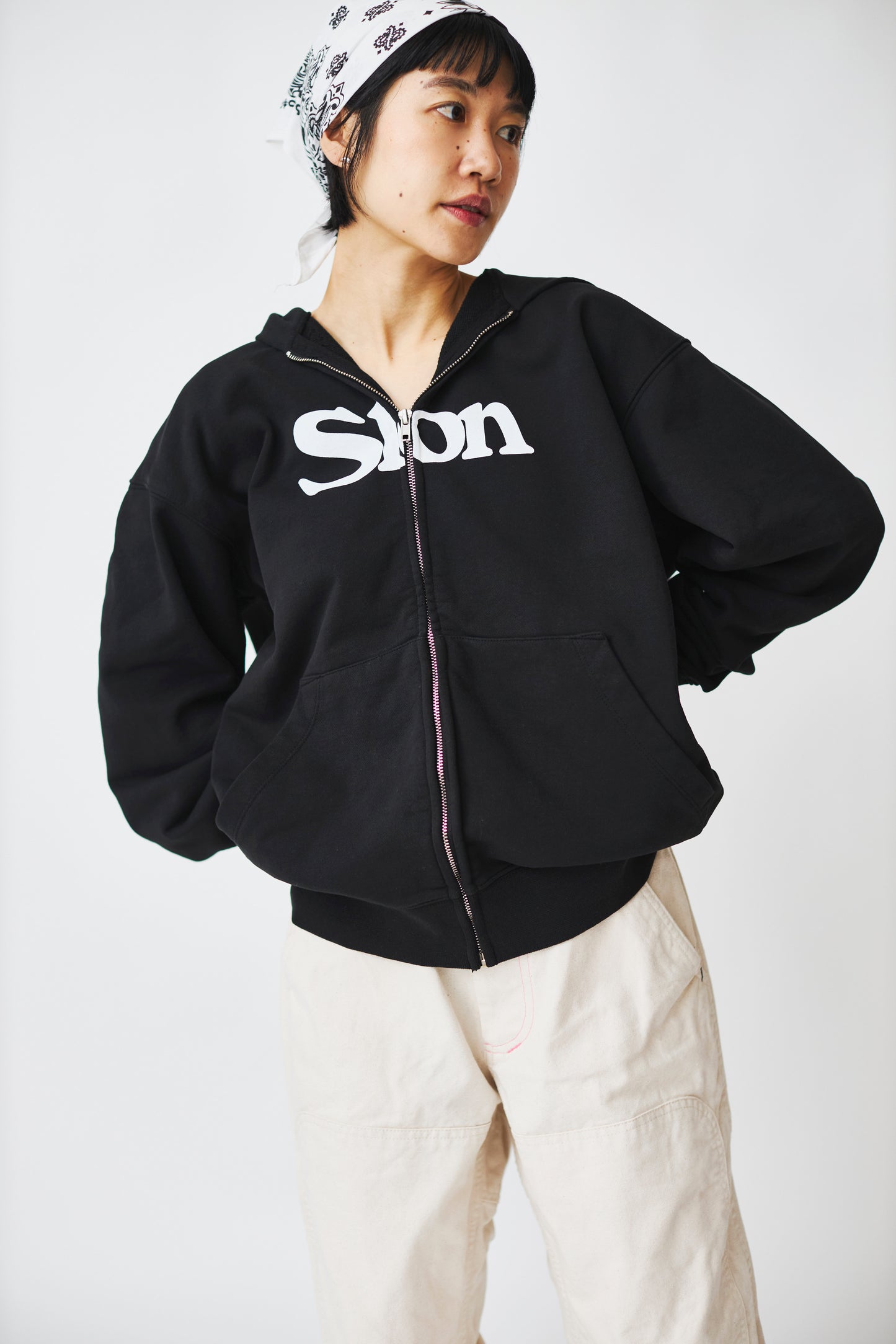 Slon Basic Full Zip Hoodie - Garment Dyed Black