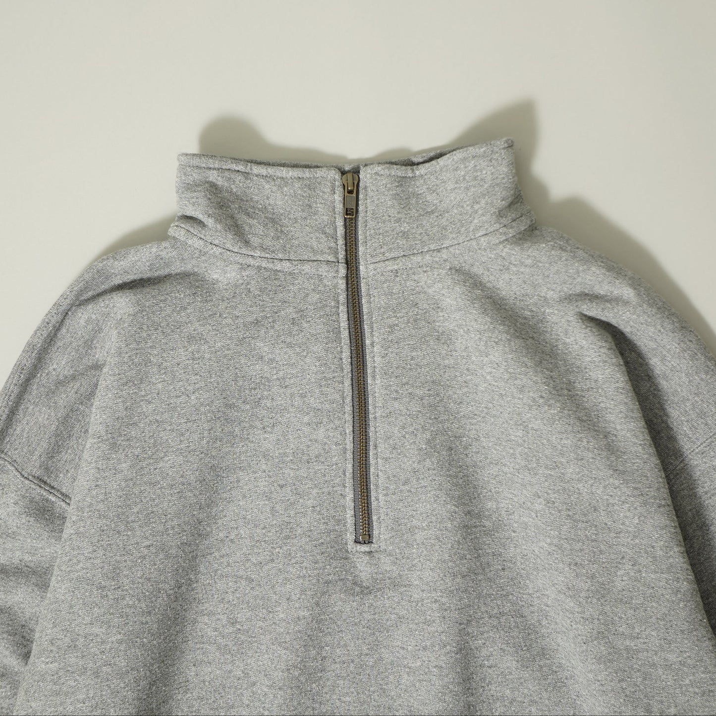 GILDAN Quarter Zip Sweatshirt