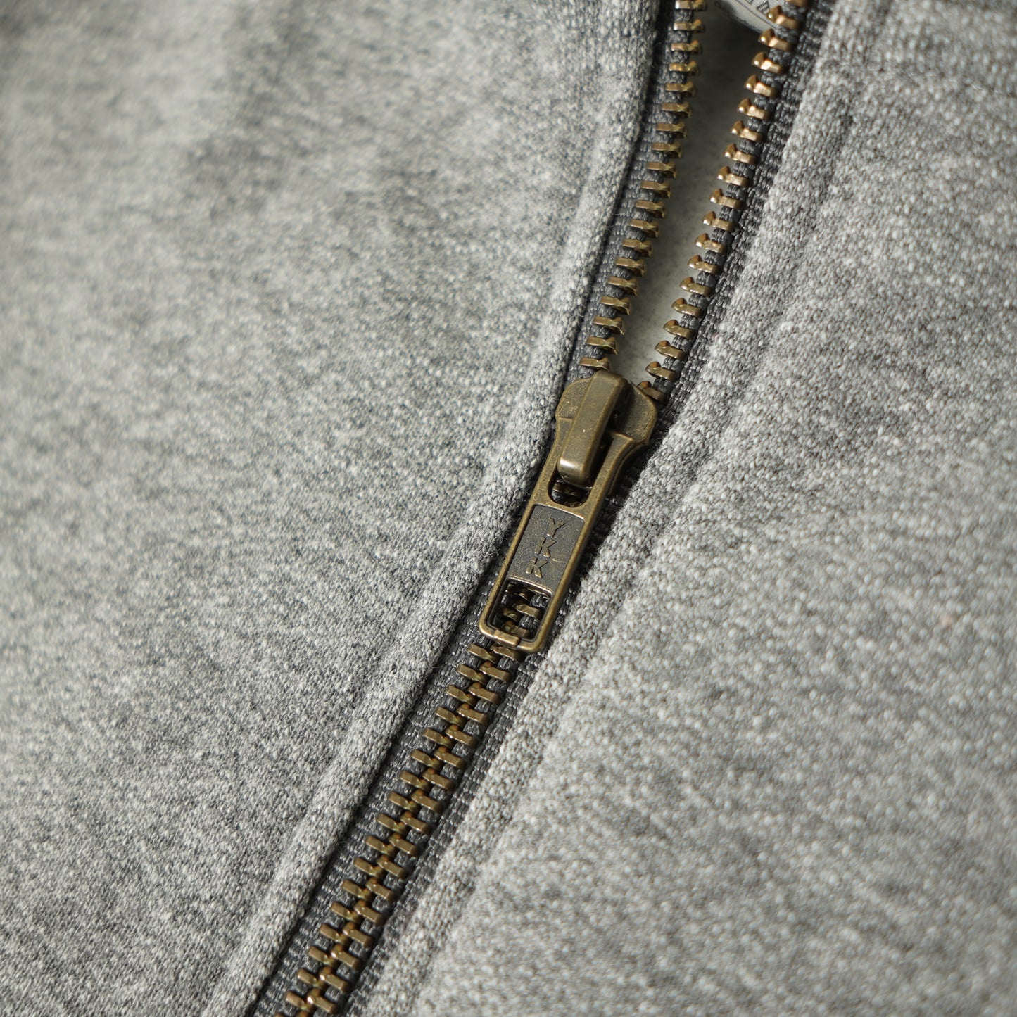 GILDAN Quarter Zip Sweatshirt