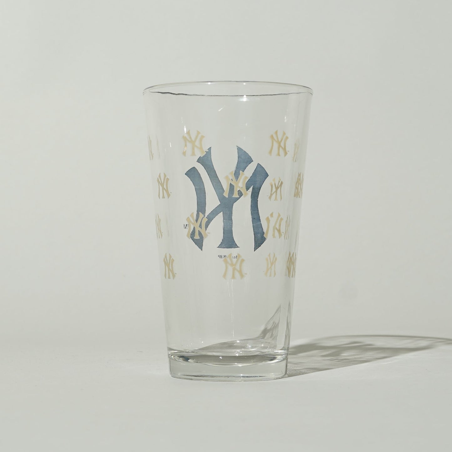 New York Yankees Pint Glass