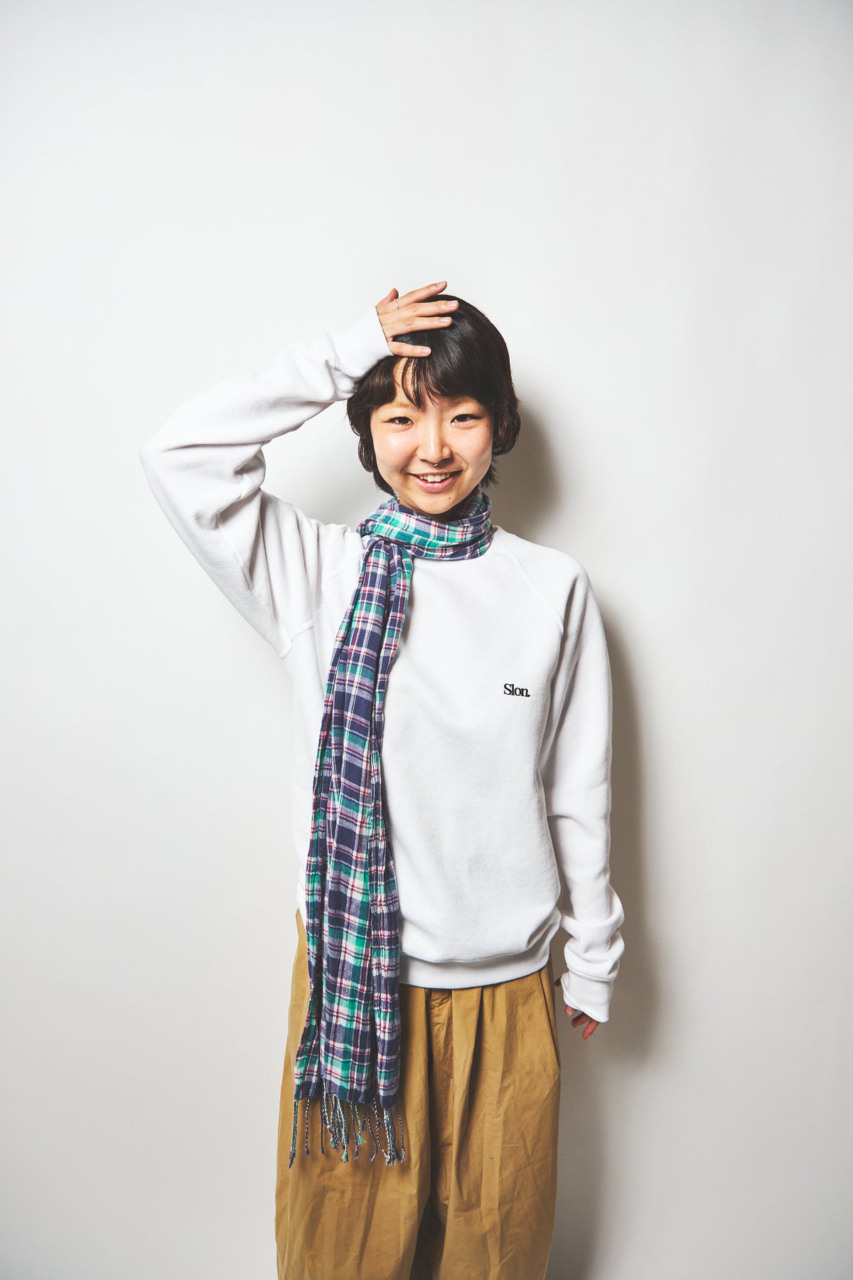 Slon FRUIT Raglan Sweat - White