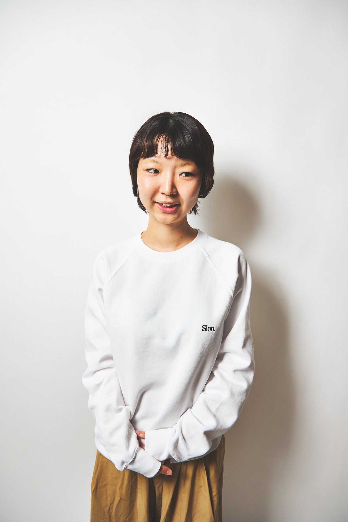 Slon FRUIT Raglan Sweat - White