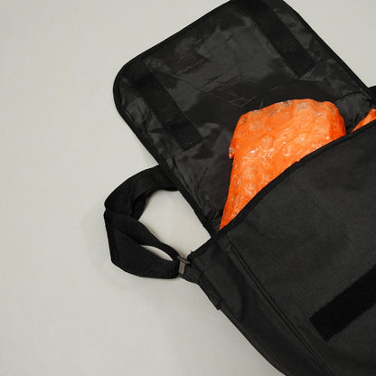BIG APPLE ADVENTURE Messenger Bag