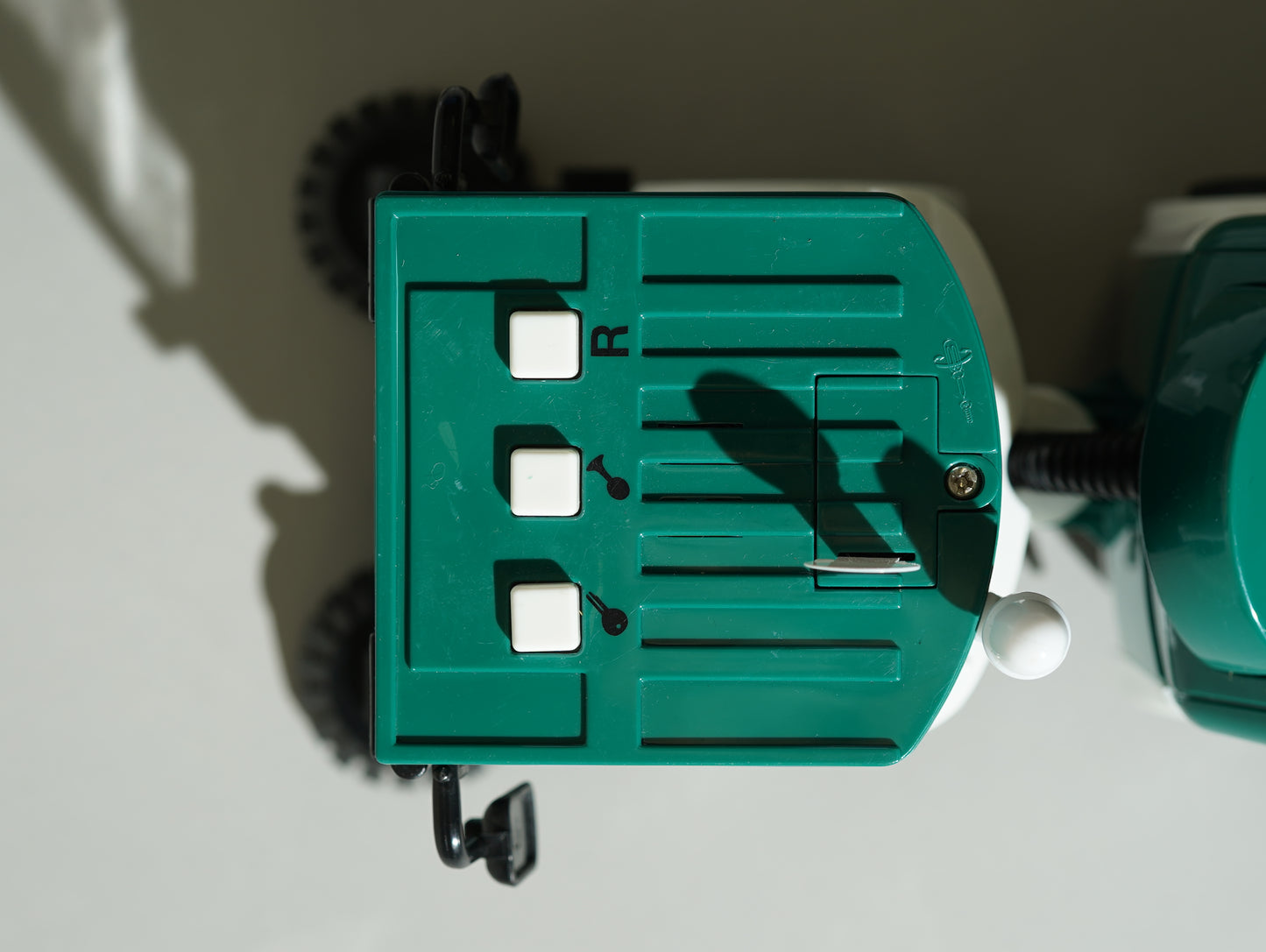 1:16 DSNY Street Sweeper with Lights & Sounds
