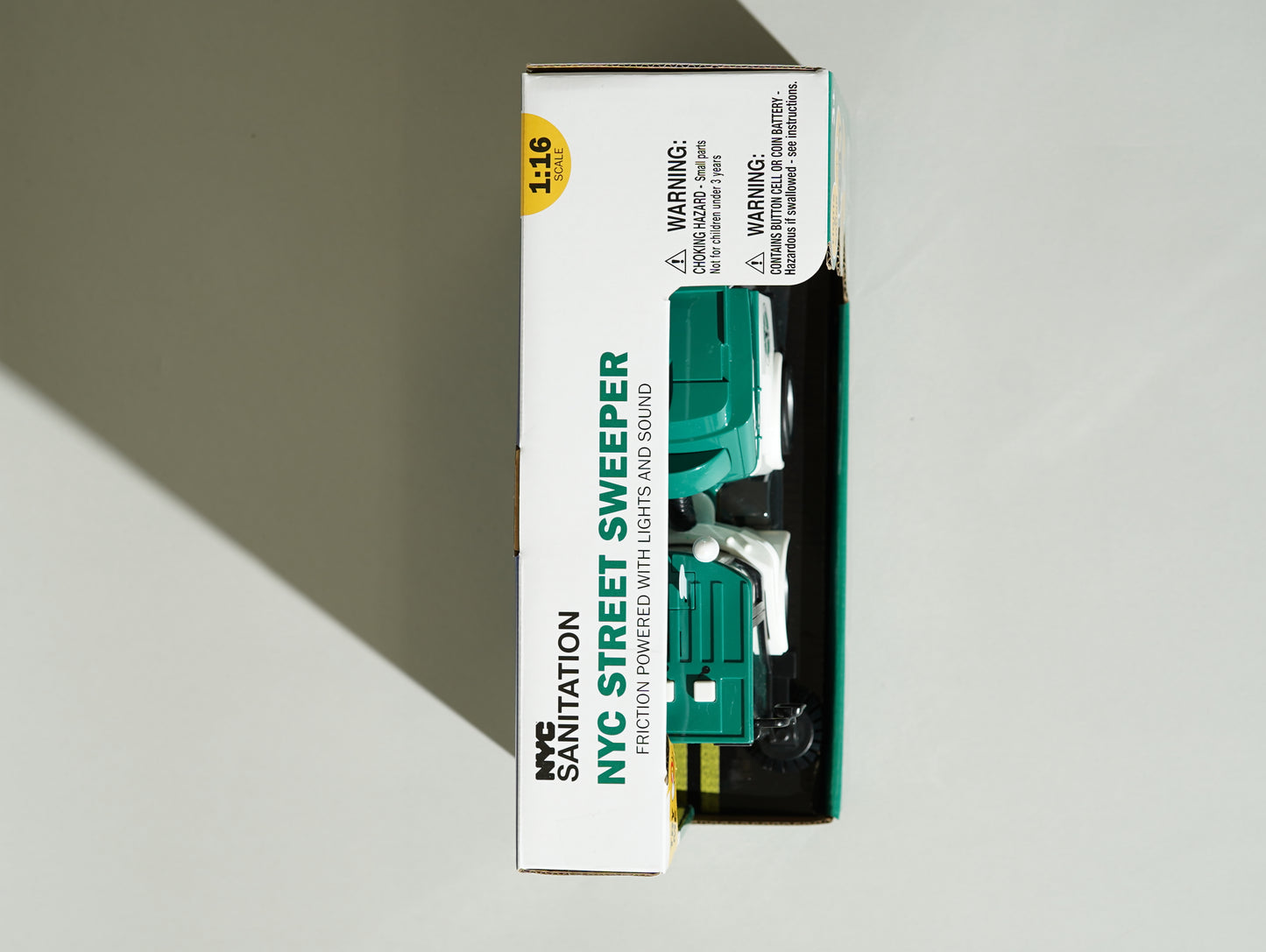 1:16 DSNY Street Sweeper with Lights & Sounds