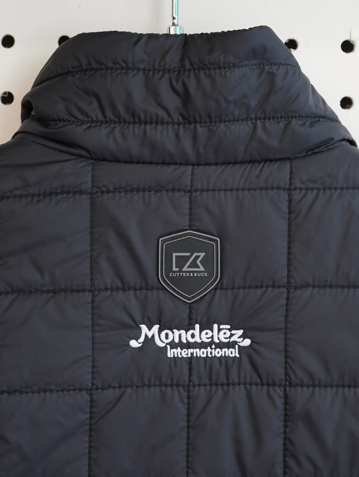 CLIF BAR Packable Puffer Vest