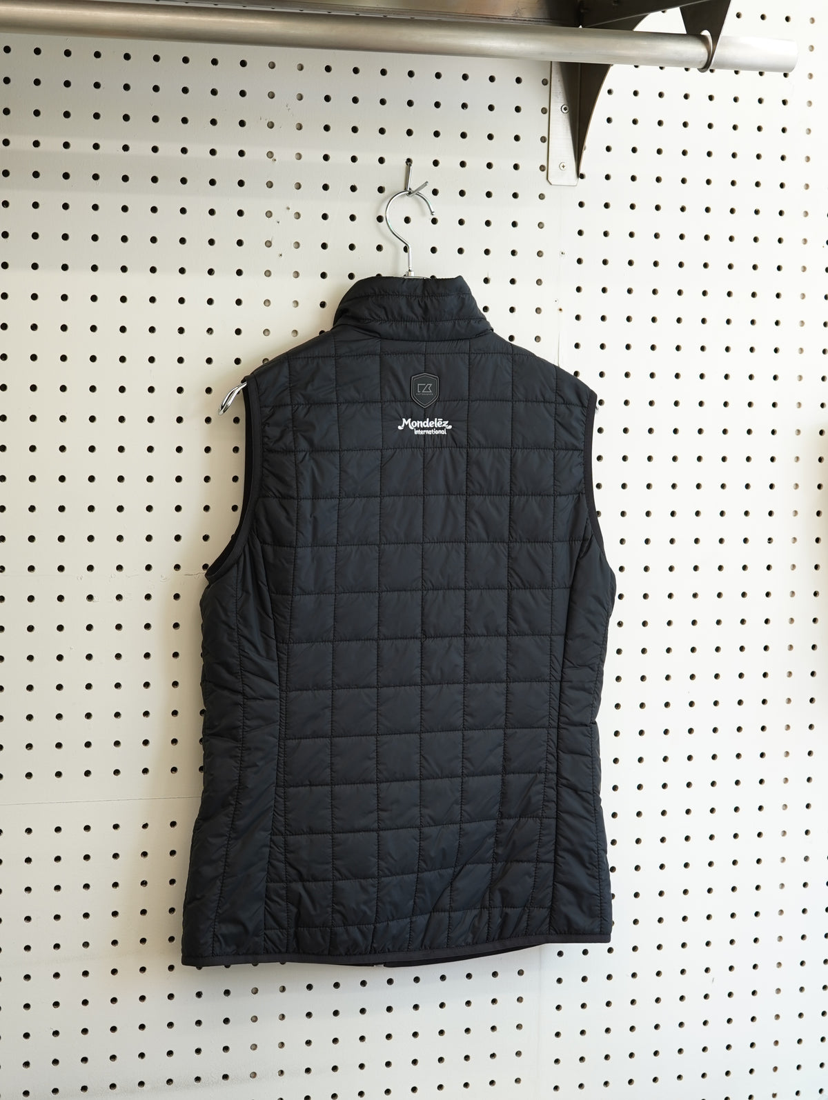 CLIF BAR Packable Puffer Vest