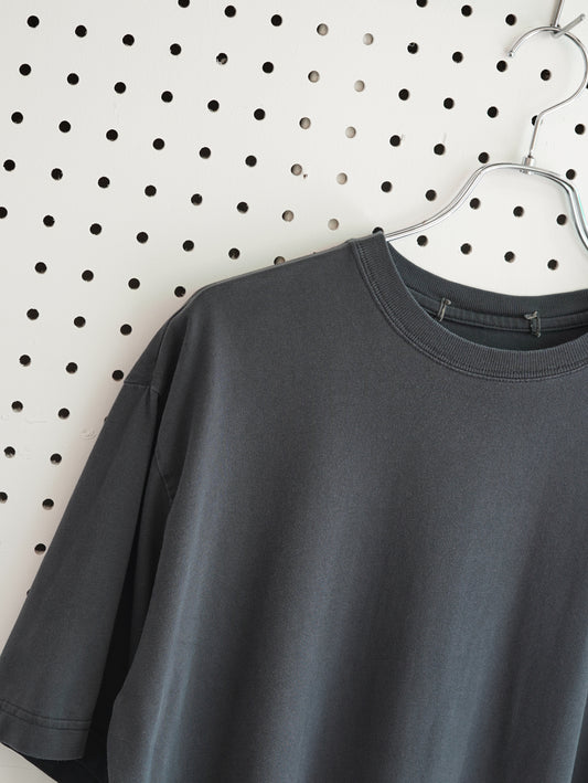 Banana Republic? Plain Black S/S Tee