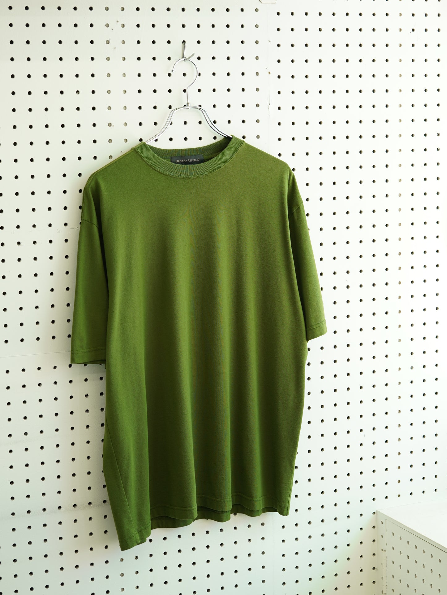 Banana Republic Plain Green Tee