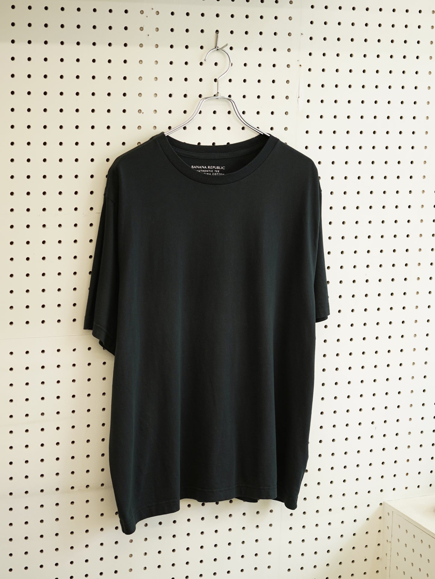 Banana Republic Plain S/S Authentic Tee