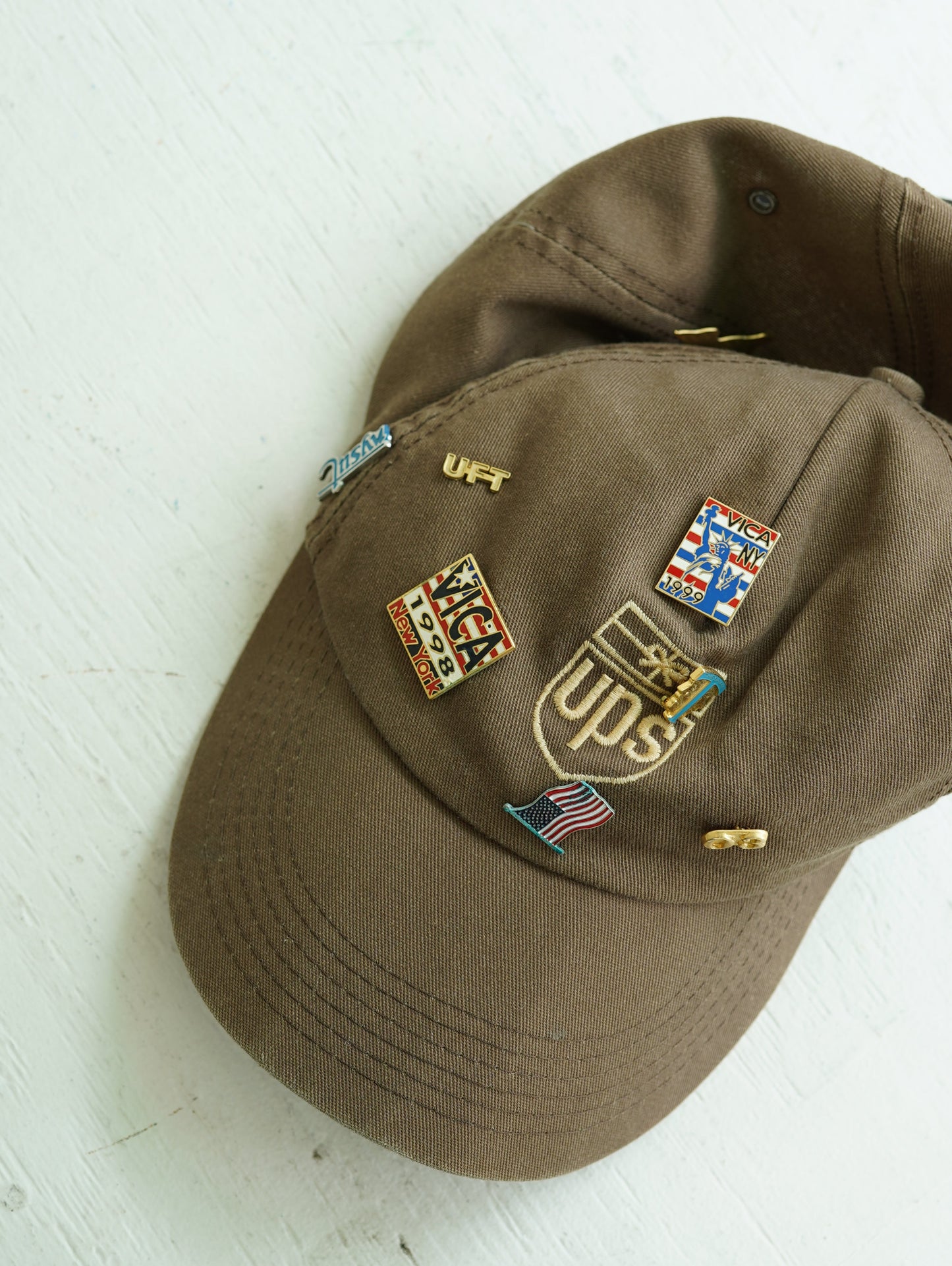 UPS with Pins SnapBack Cap