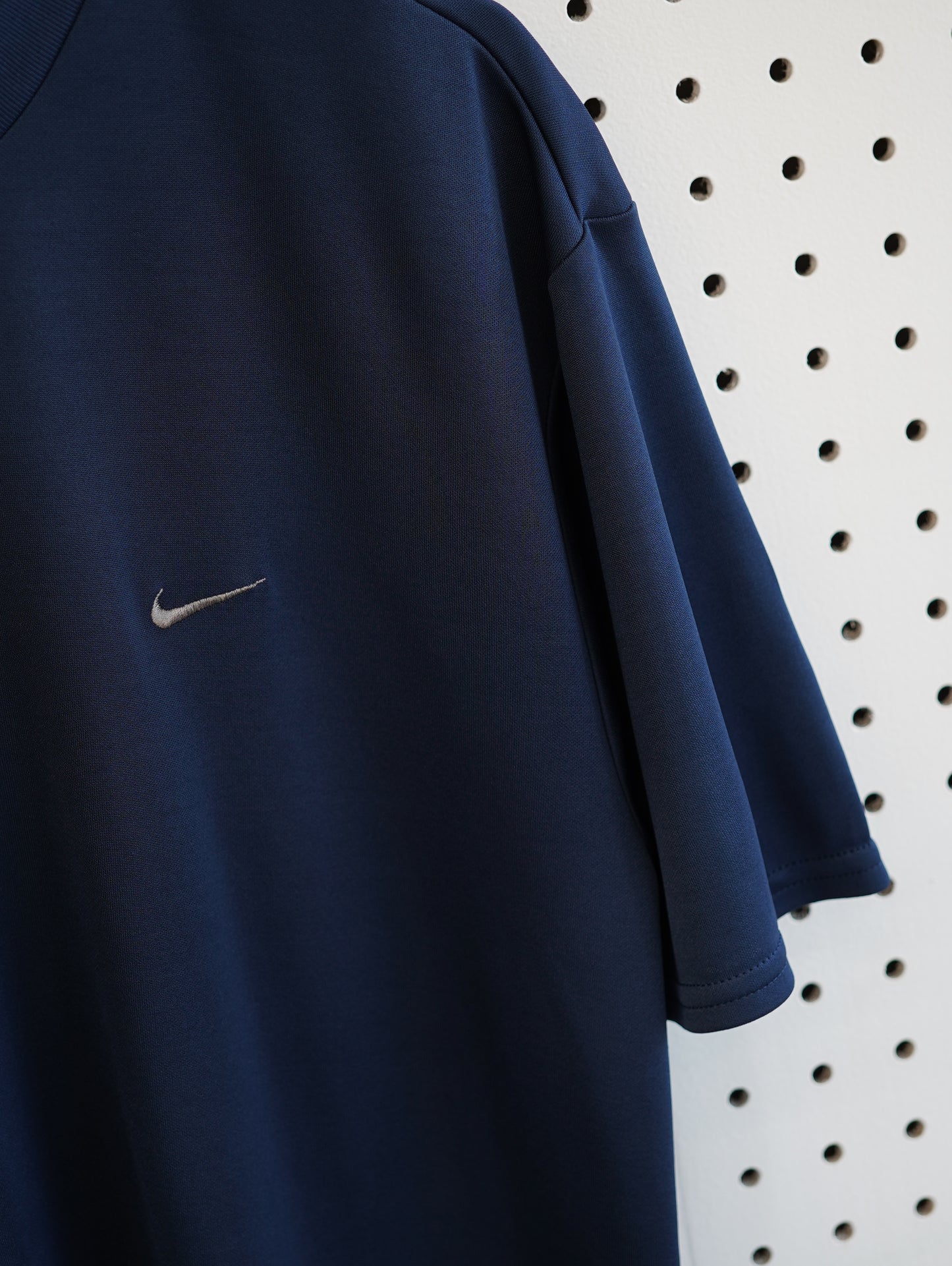 Nike DRI-FIT Mini Swoosh Tee