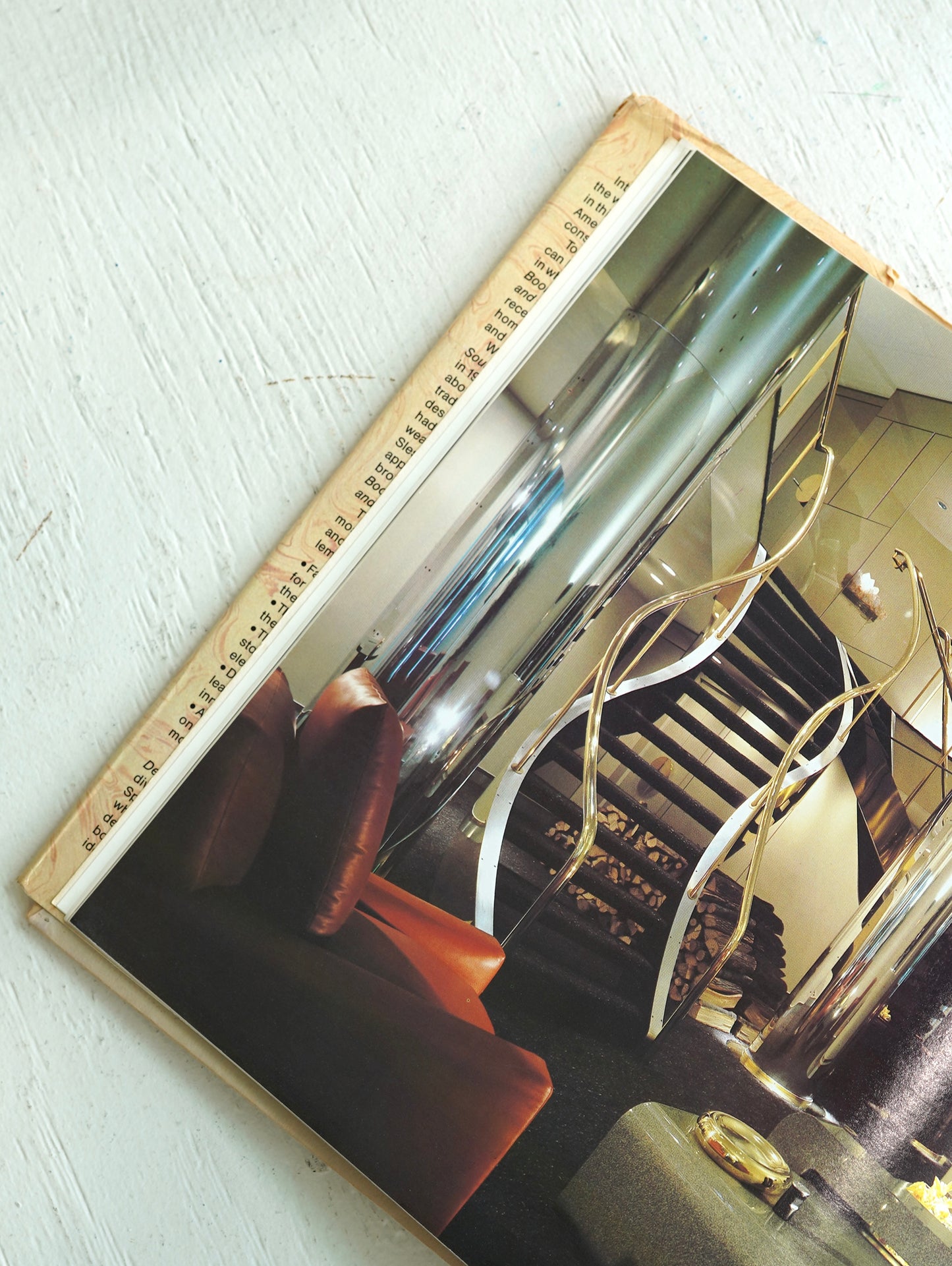 Slon Books - Home by The New York Times