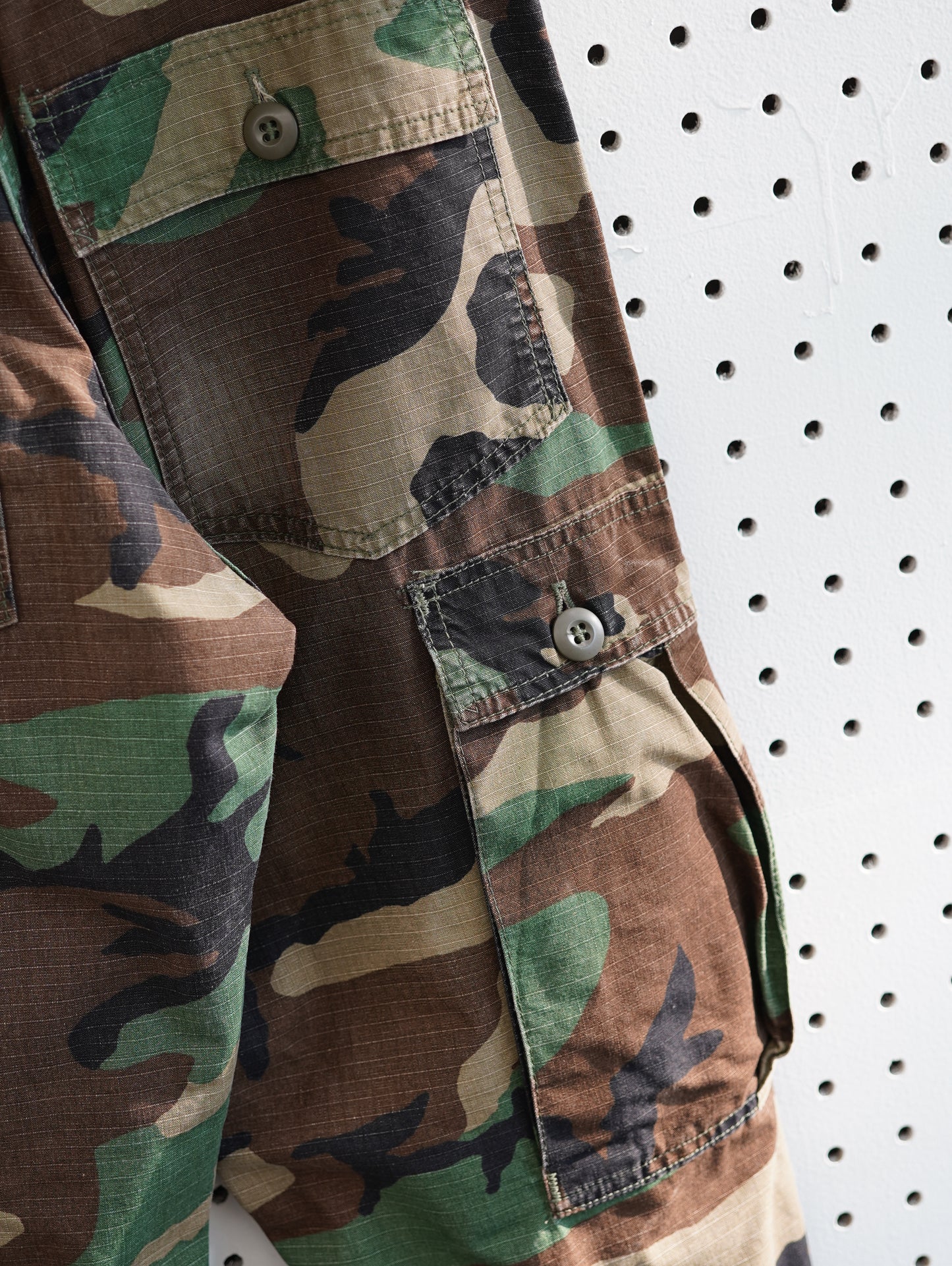 GUNG HO Military Cargo Pants - Woodland Camo