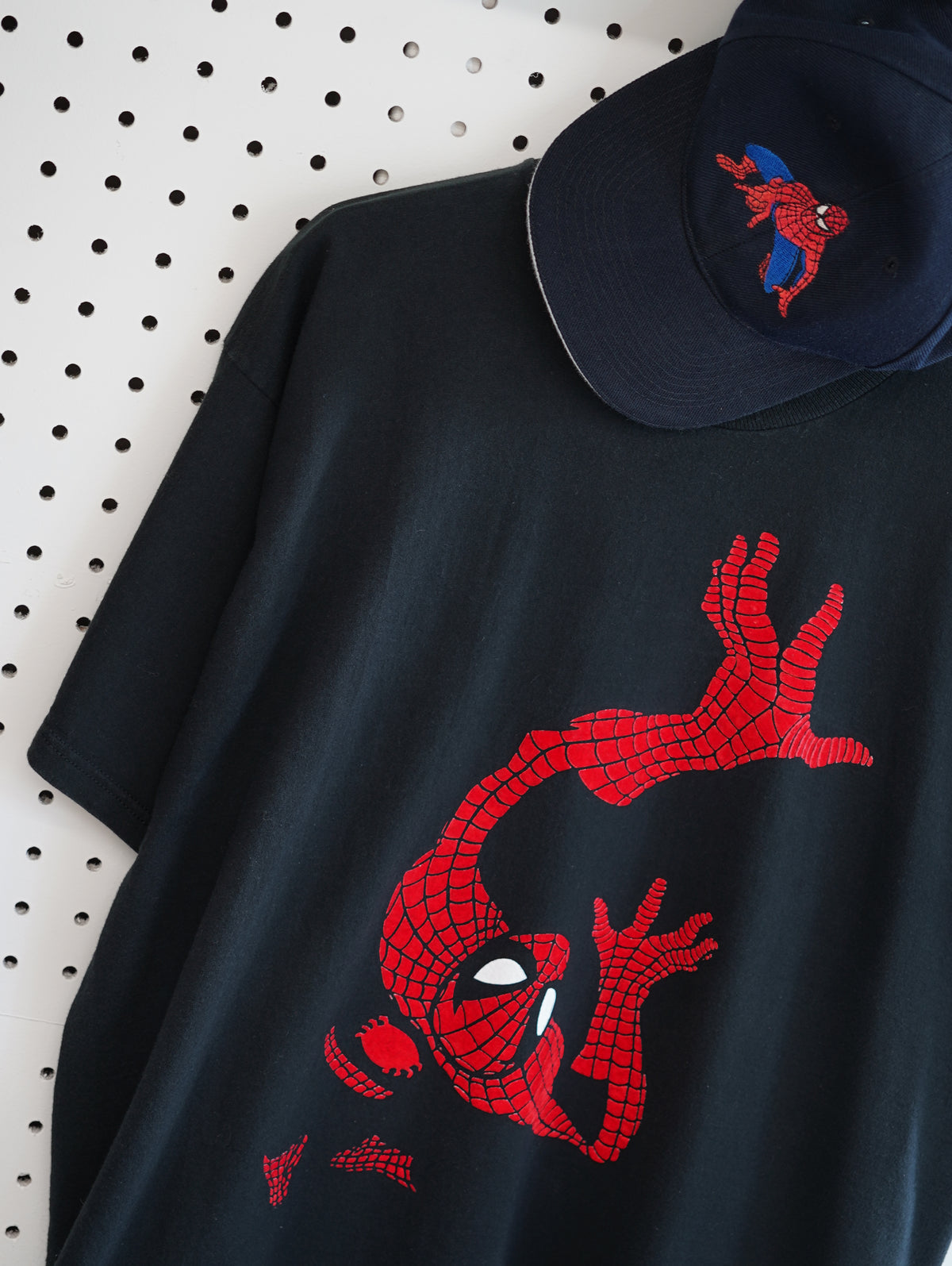 Climing Spiderman Tee