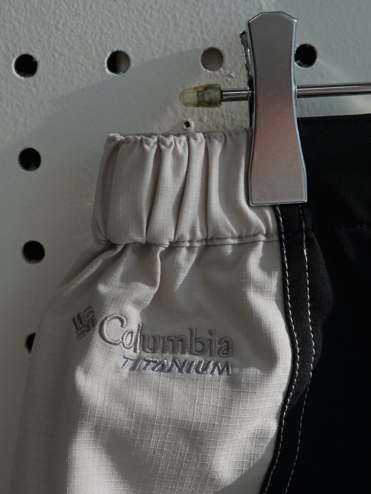 Columbia TITANIUM Nylon Shorts