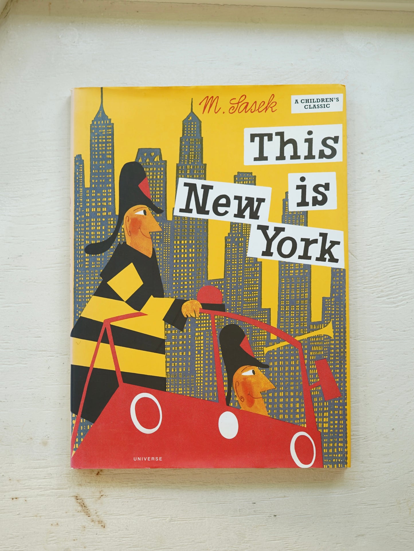 Slon Books - "This is New York" A Children's Classic