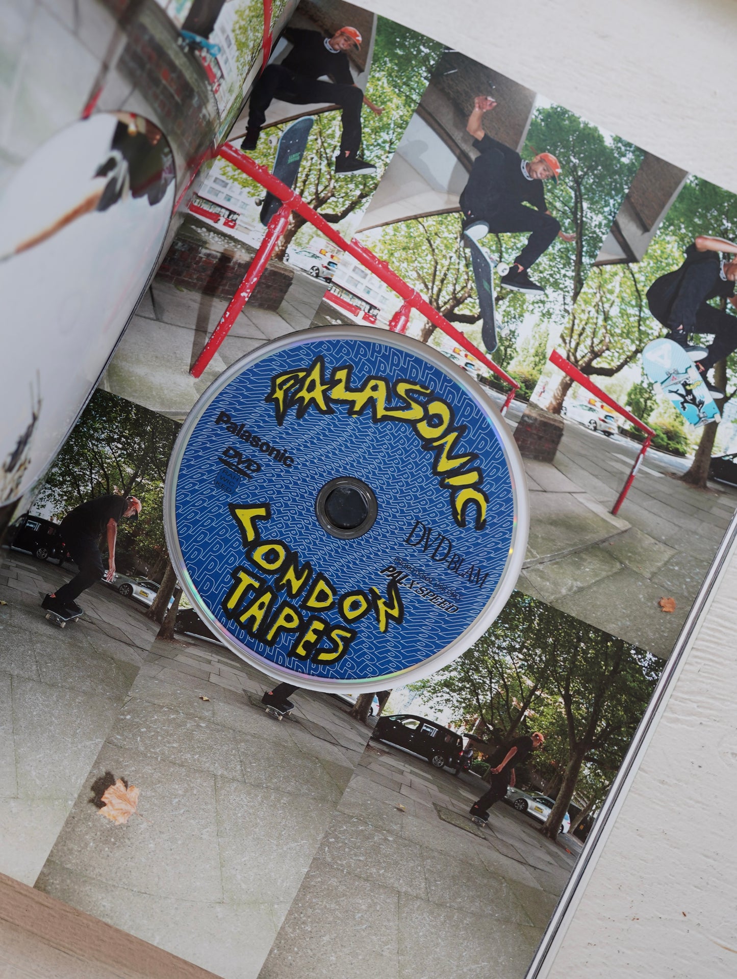 Slon Books - PALAS PAL MAG Vol.2 by Palace Skateboards