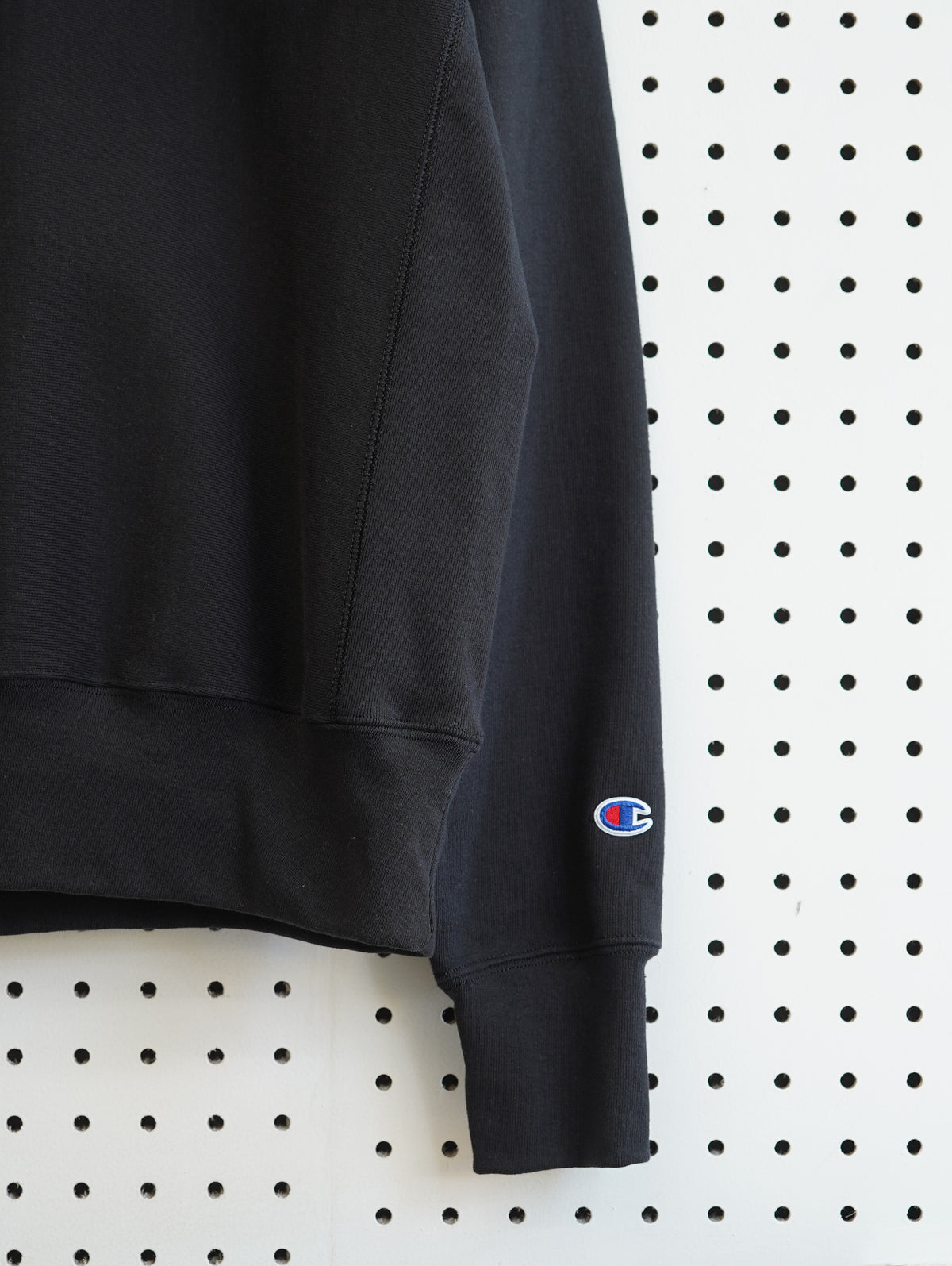 Guggenheim Museum Crewneck Sweatshirt