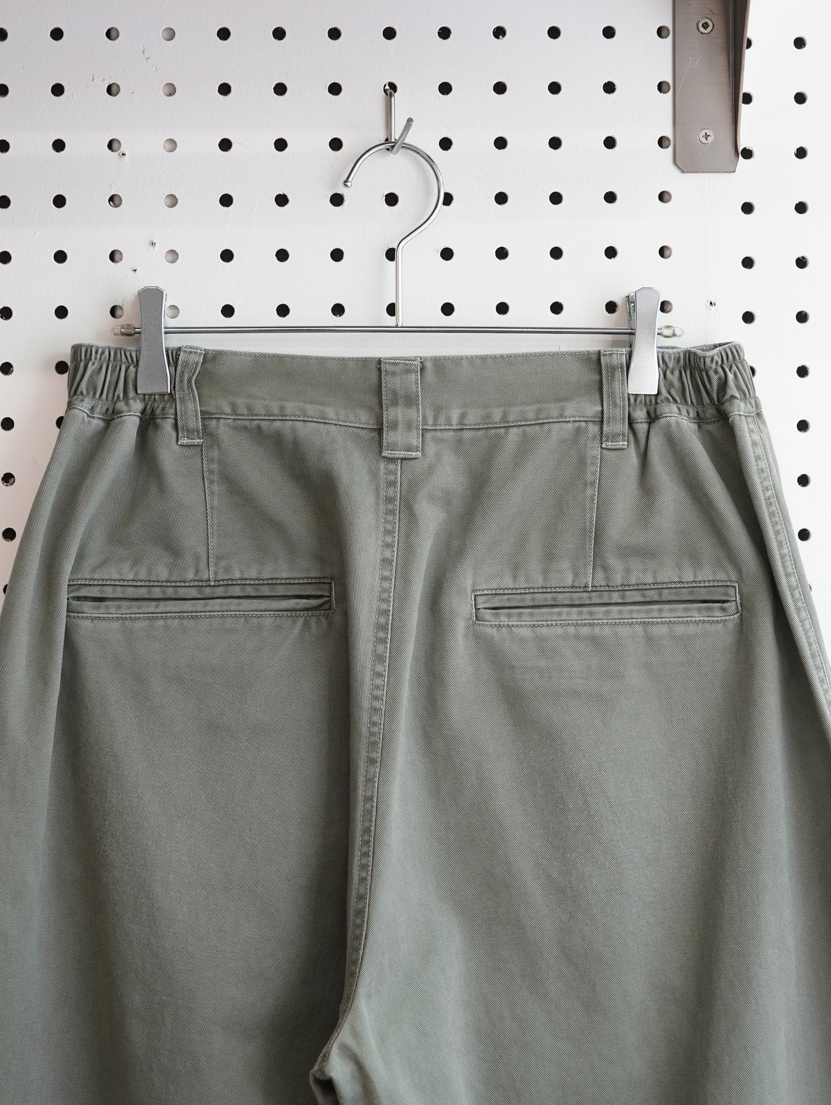 rajabrooke BASIK CHINO PT 3 - LT.HIJAU