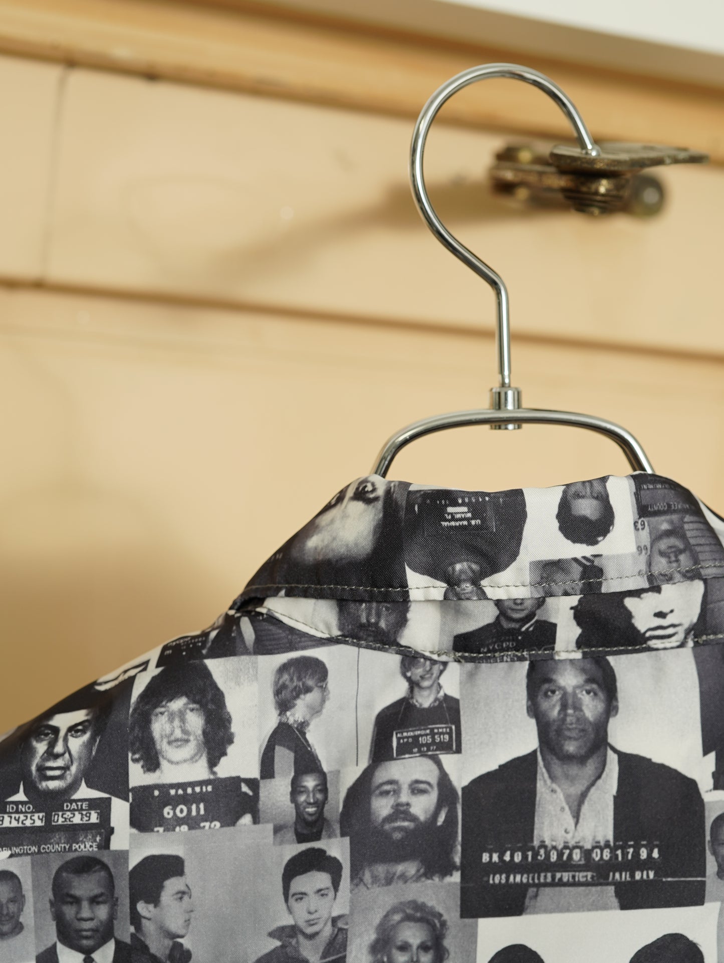 STOND by CHRIS NONN Celebrity Mugshots S/S Shirt