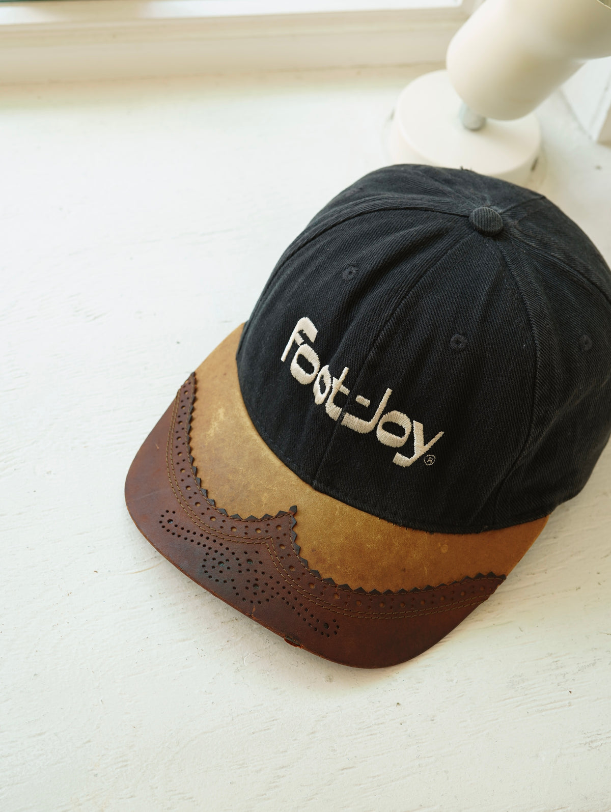 Foot-Joy Wingtip Leather Brim Cap