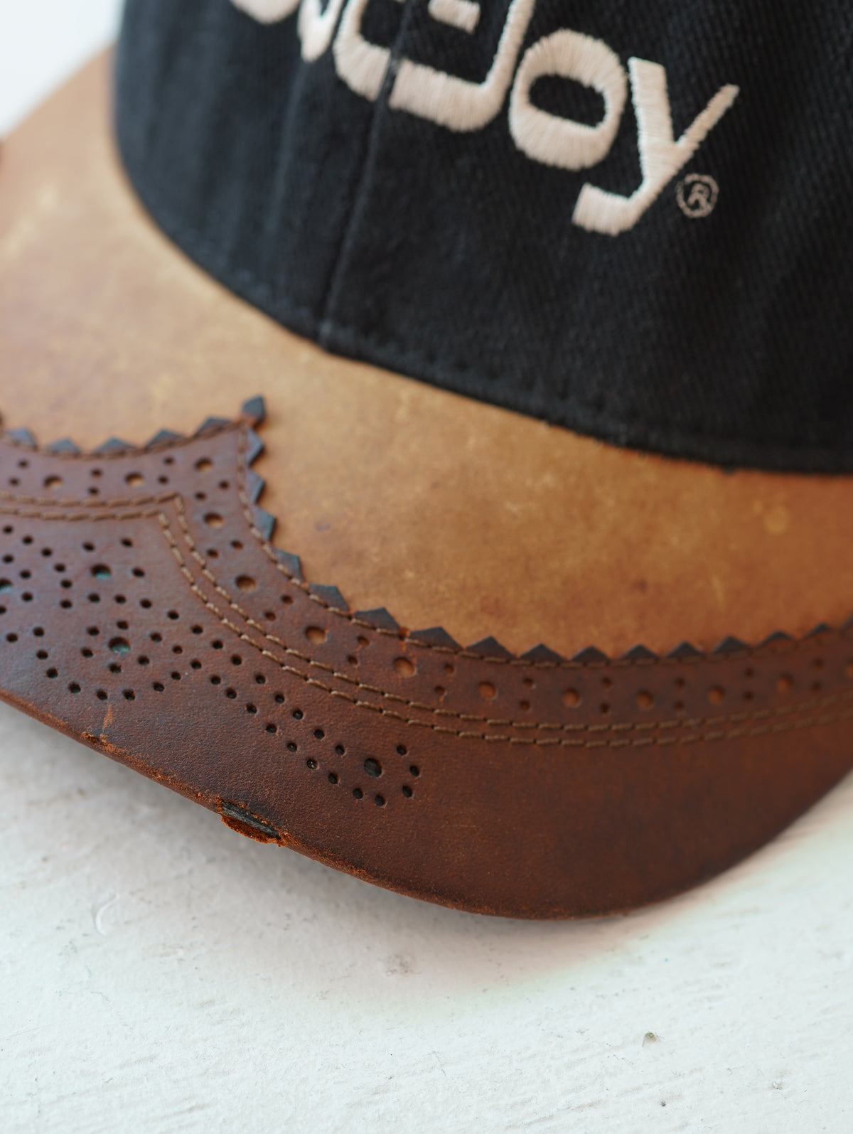 Foot-Joy Wingtip Leather Brim Cap