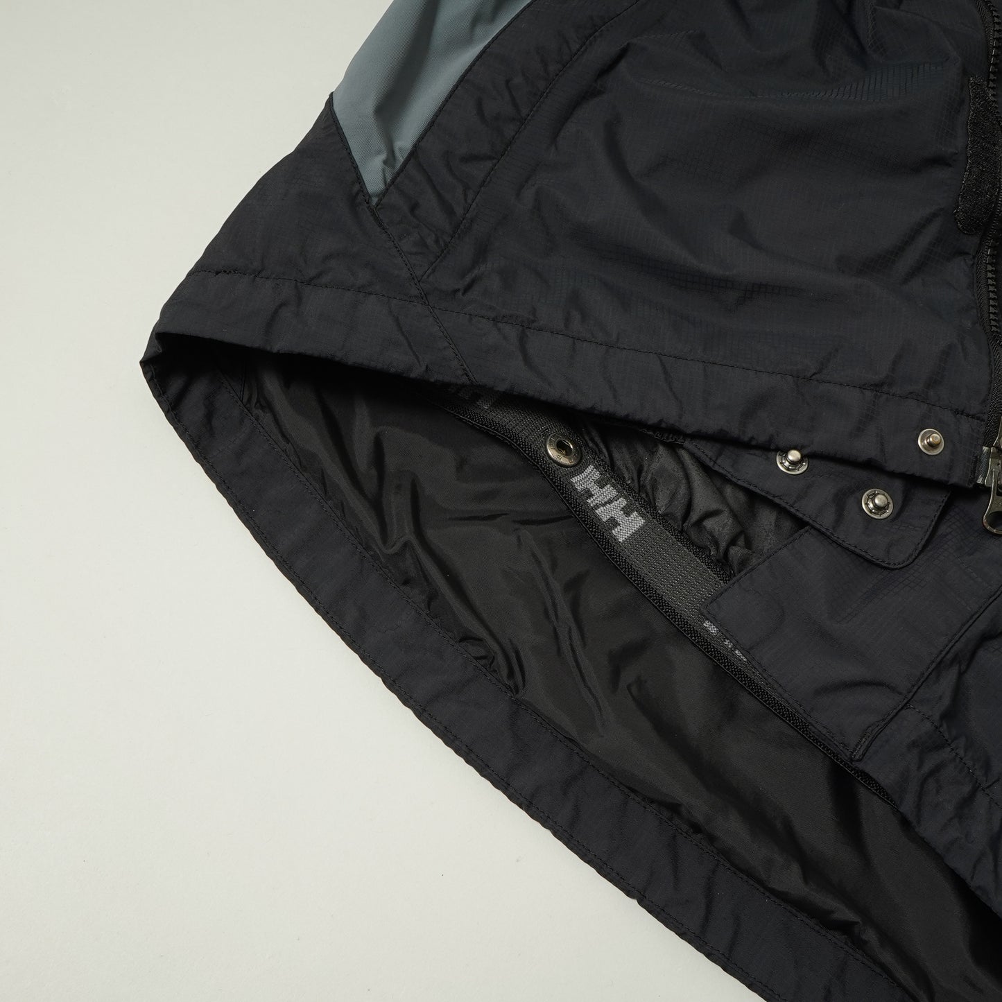 HELLY HANSEN Nylon Jacket