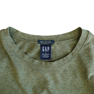 DKNY Small Back Pack / GAP Stretch L/S Tee