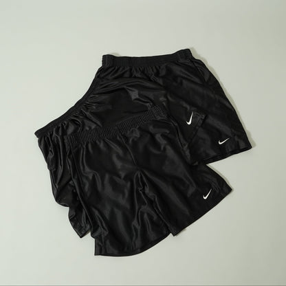 90's-00's Nike Black Mesh Shorts