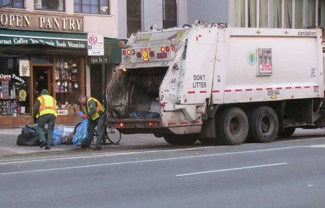 DSNY Official Garbage Truck Toy by DARON Inc.